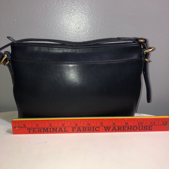 Vintage coach blue leather shoulder crossbody bag - Picture 2 of 12